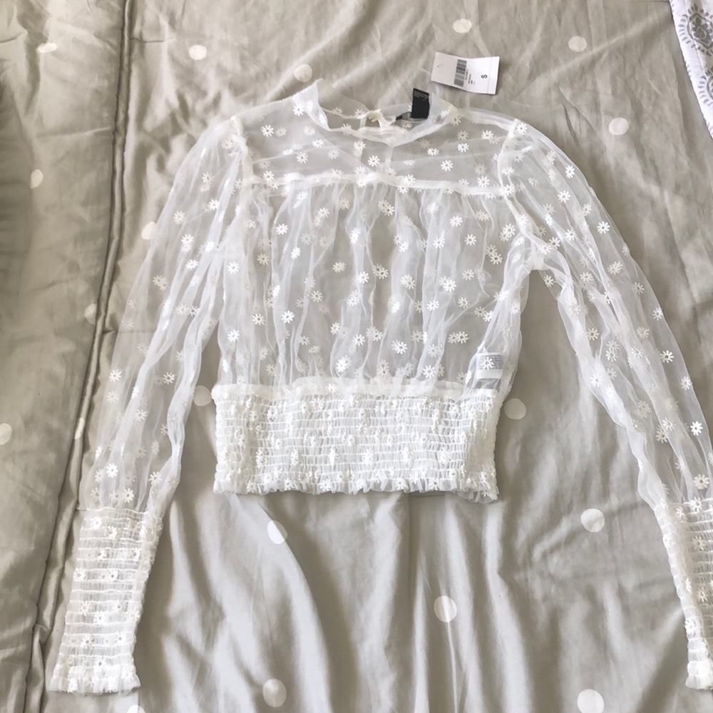 NWT S white/see through crop top with white flowers